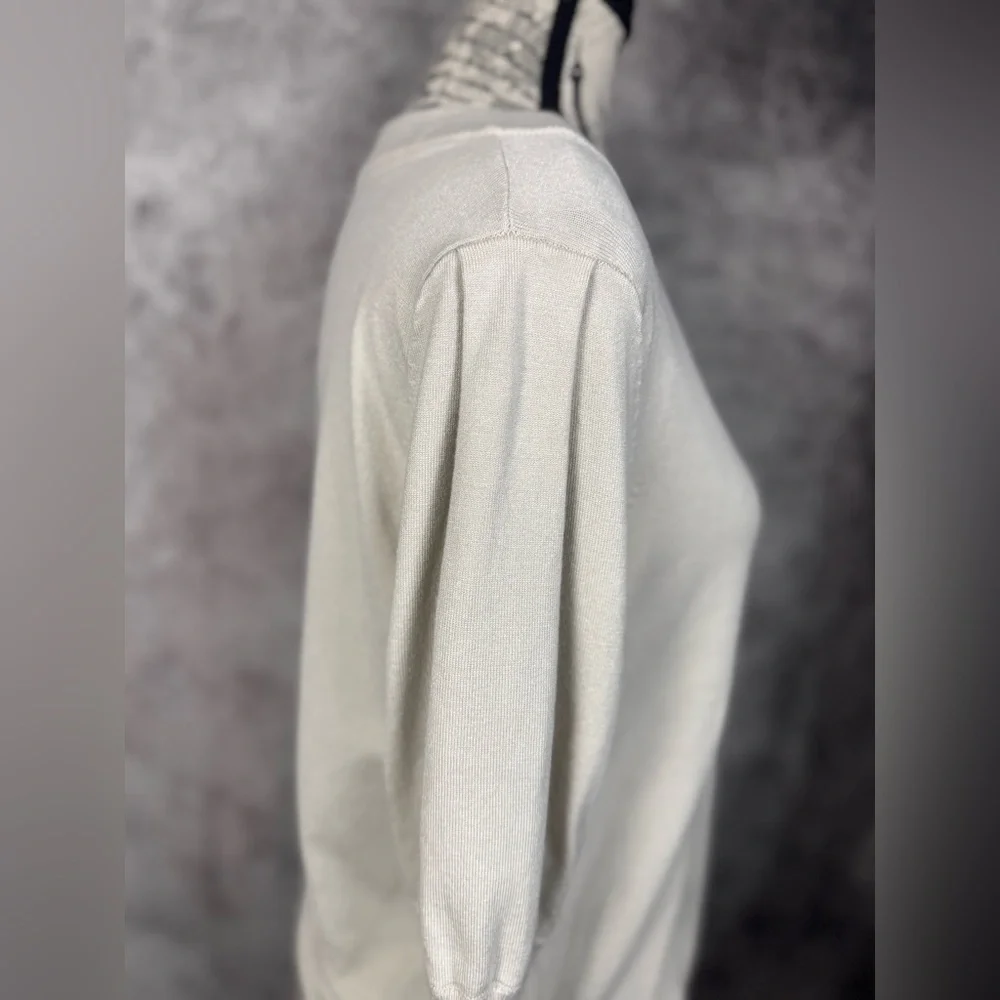 DKNY Cream V-Neck Dolman Sleeve Knit Top Soft Minimalist Luxe Blouse - Size M